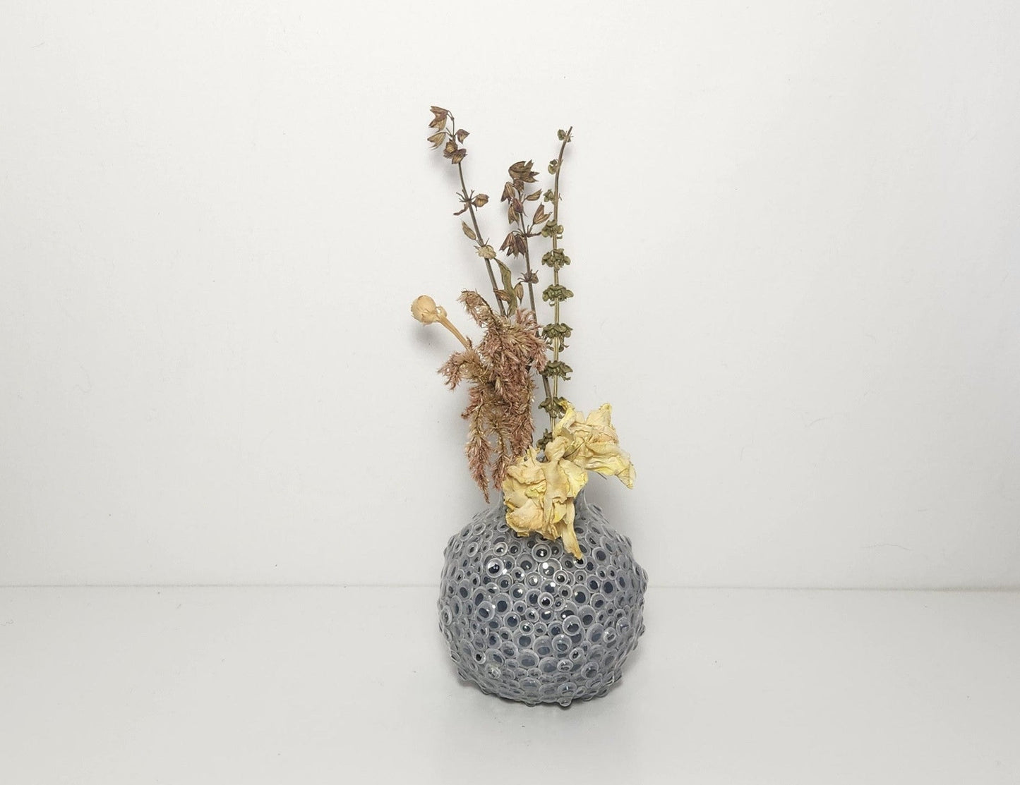 Resin Encapsulated Small Googly Eye Vessel Vase